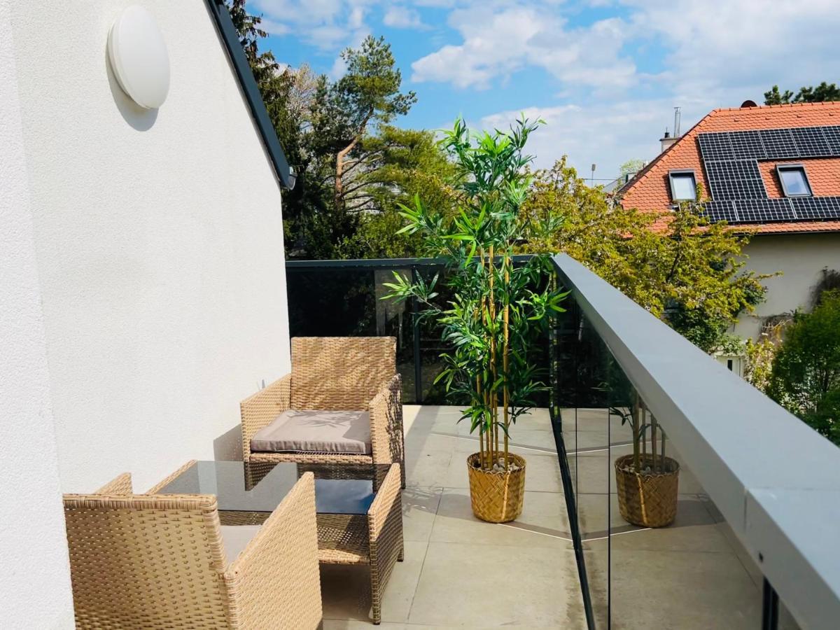 Modern - Free Parking - Balcony Apartment Vienna